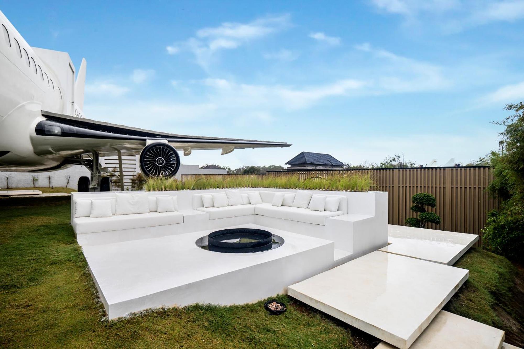 Private Jet Villa Uluwatu Экстерьер фото